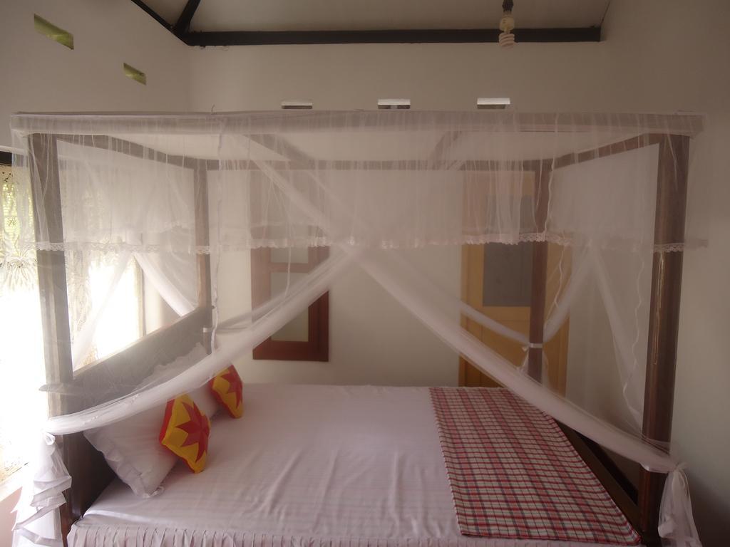 Sanaya Homestay Tangalle Exteriör bild