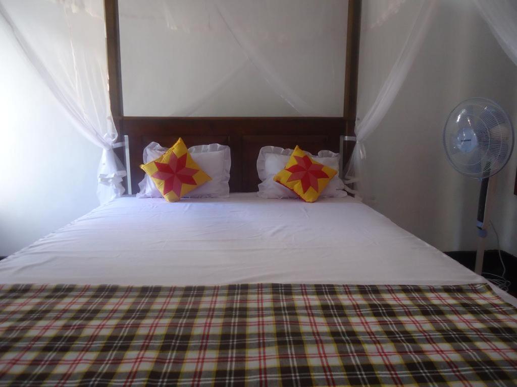 Sanaya Homestay Tangalle Exteriör bild